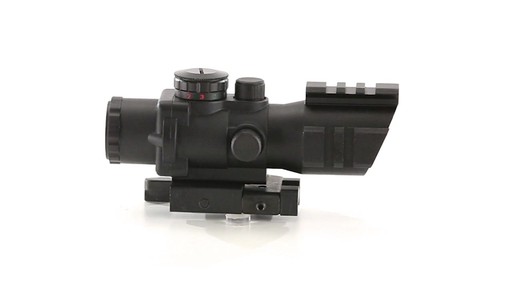 AIM Sports 4x32mm Tri-Illuminated Scope with 3/4 Circle Reticle 360 View - image 4 from the video